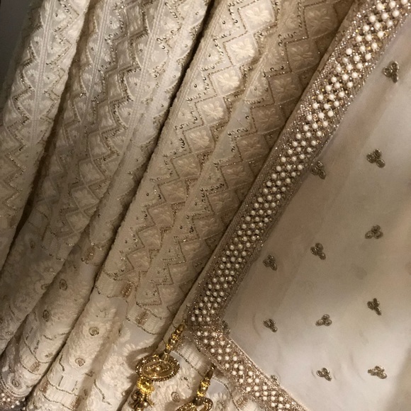 Indian Suit - Floor length anarkali dress - Picture 3 of 6